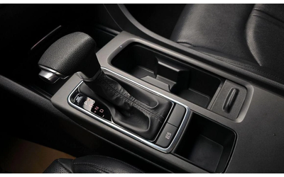 Kia K5 LPG - автомобили, коли, обяви за нови и употребявани 8