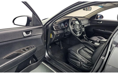 Kia K5 - автомобили, коли, обяви за нови и употребявани 11