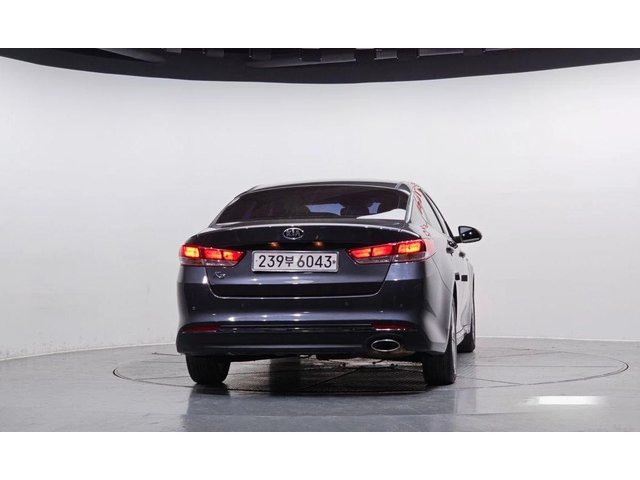 Kia K5 LPG - автомобили, коли, обяви за нови и употребявани 3