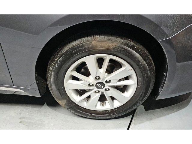 Kia K5 LPG - автомобили, коли, обяви за нови и употребявани 4