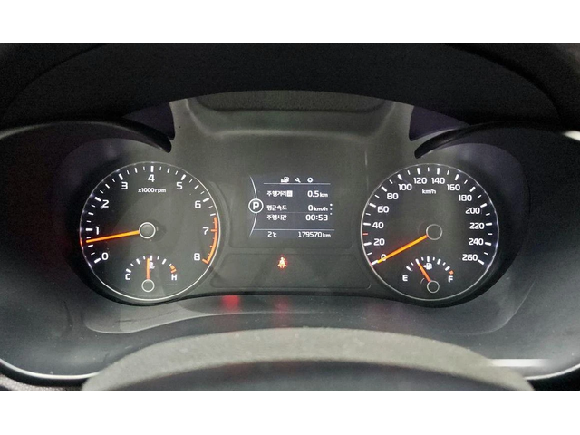 Kia K5 LPG - автомобили, коли, обяви за нови и употребявани 7