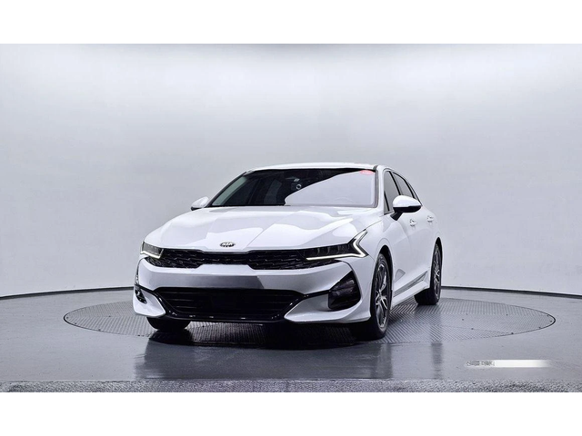 Kia K5 - автомобили, коли, обяви за нови и употребявани 2