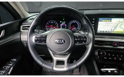 Kia K5 - автомобили, коли, обяви за нови и употребявани 13