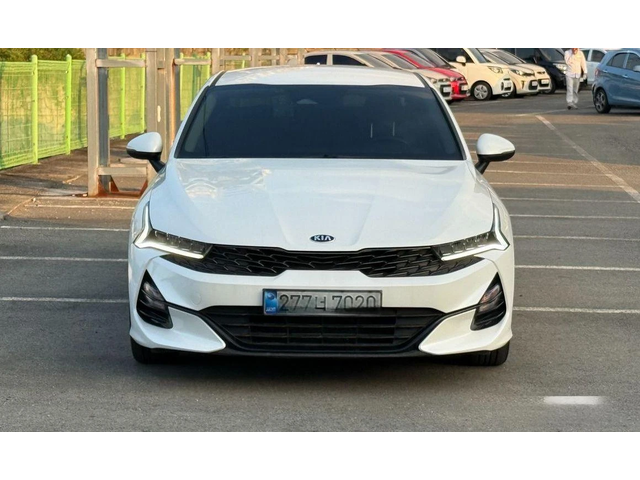 Kia K5 - автомобили, коли, обяви за нови и употребявани 2