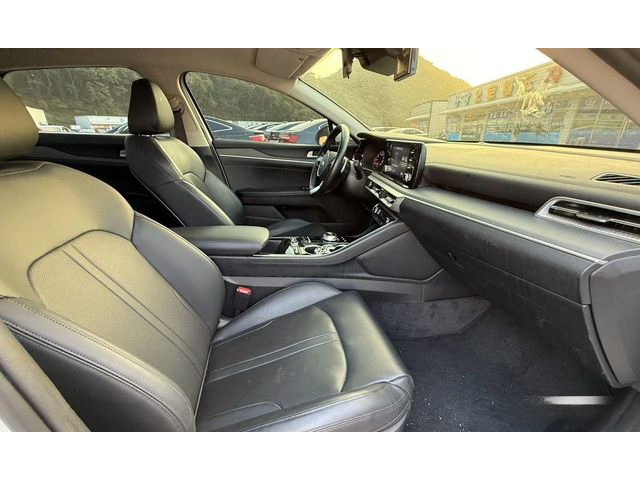 Kia K5 - автомобили, коли, обяви за нови и употребявани 7