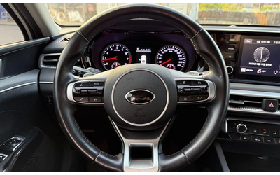 Kia K5 - автомобили, коли, обяви за нови и употребявани 9