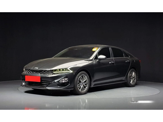 Kia K5 - автомобили, коли, обяви за нови и употребявани 0