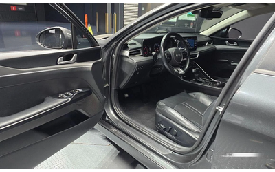 Kia K5 - автомобили, коли, обяви за нови и употребявани 10