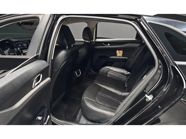 Kia K5 - автомобили, коли, обяви за нови и употребявани 10