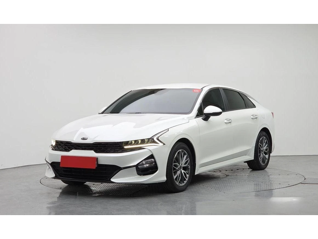 Kia K5 - автомобили, коли, обяви за нови и употребявани 0