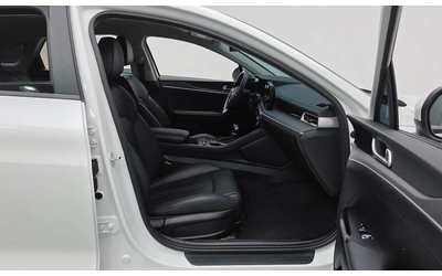 Kia K5 - автомобили, коли, обяви за нови и употребявани 10