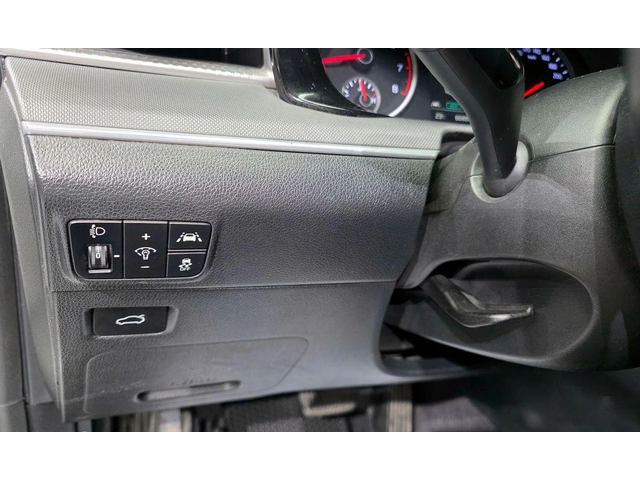 Kia K5 - автомобили, коли, обяви за нови и употребявани 14