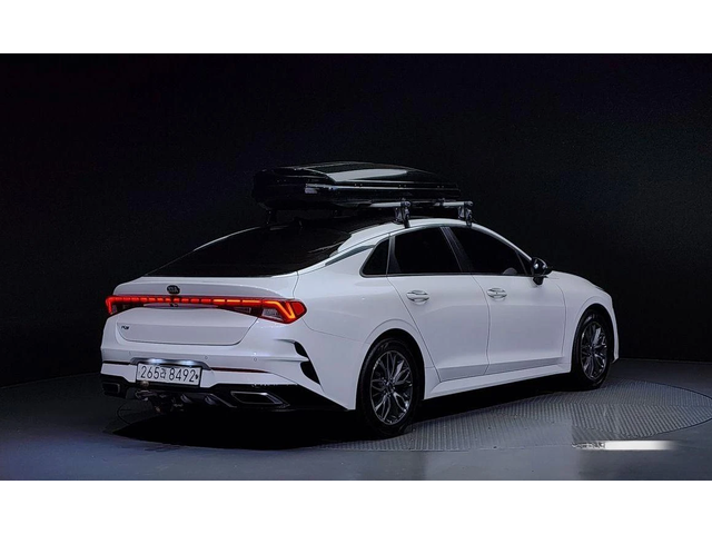 Kia K5 - автомобили, коли, обяви за нови и употребявани 1