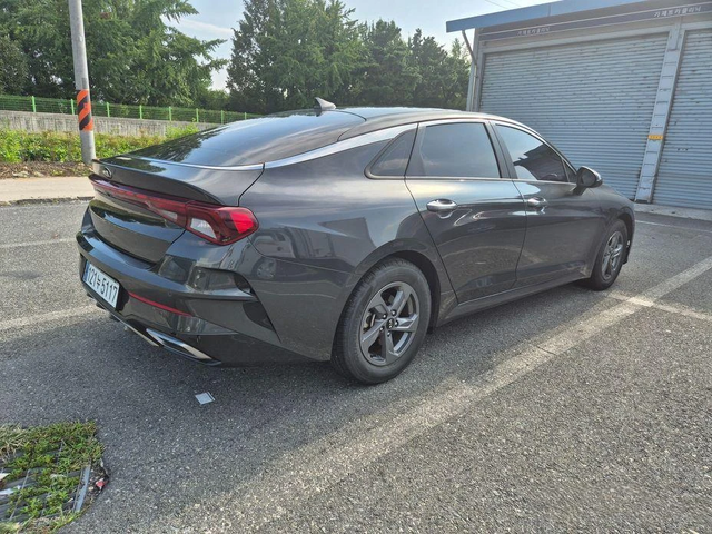 Kia K5 - автомобили, коли, обяви за нови и употребявани 5