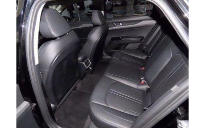 Kia K5 - автомобили, коли, обяви за нови и употребявани 6