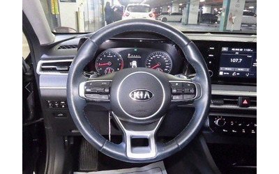 Kia K5 - автомобили, коли, обяви за нови и употребявани 7