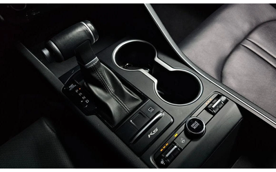 Kia K5 - автомобили, коли, обяви за нови и употребявани 8