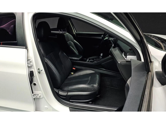 Kia K5 - автомобили, коли, обяви за нови и употребявани 9