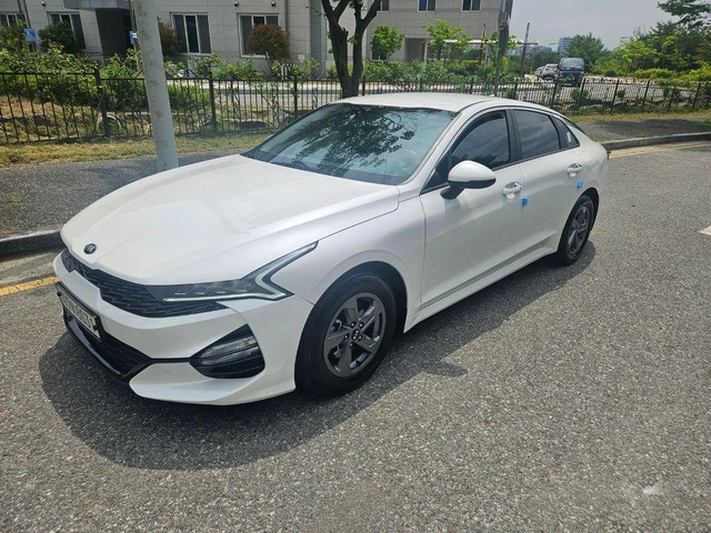 Kia K5 - автомобили, коли, обяви за нови и употребявани 2