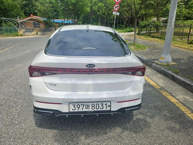 Kia K5 - автомобили, коли, обяви за нови и употребявани 4