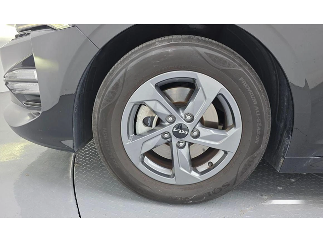 Kia K5 - автомобили, коли, обяви за нови и употребявани 4