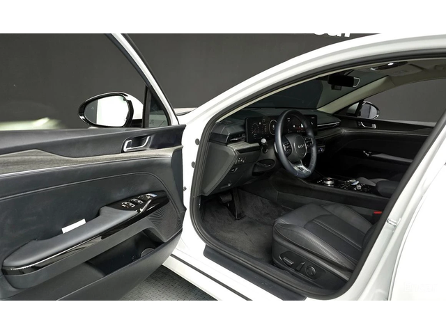 Kia K5 2.0 LPG NOBLESSE * 360 камери* - автомобили, коли, обяви за нови и употребявани 8