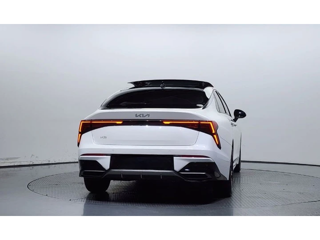 Kia K5 2.0 LPG TRENDY * ОЧАКВАН ВНОС* - автомобили, коли, обяви за нови и употребявани 2