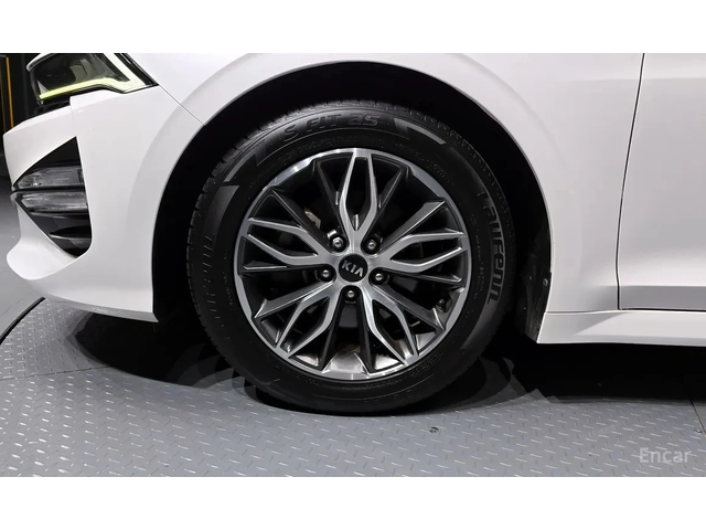 Kia K5 2.0 LPG TRENDY * ОЧАКВАН ВНОС* - автомобили, коли, обяви за нови и употребявани 2