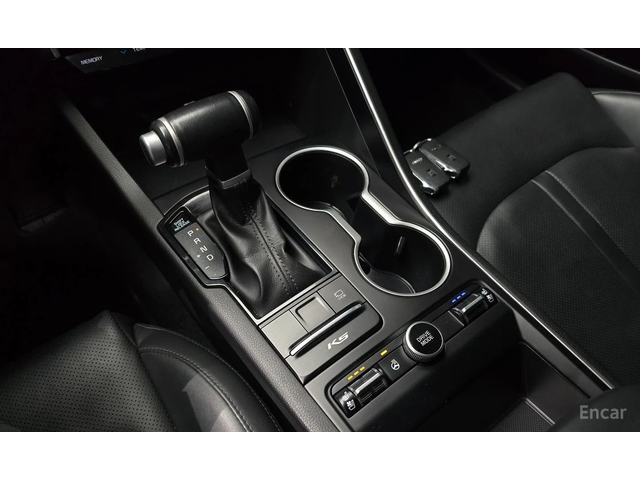 Kia K5 2.0 LPI TRENDY * НАЙ-ДОБРА ЦЕНА В БЪЛГАРИЯ* - автомобили, коли, обяви за нови и употребявани 4