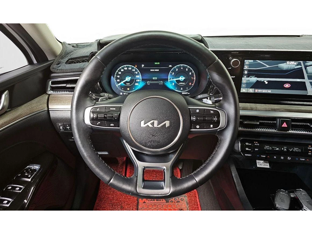 Kia K5 2.0 Noblesse * НАЙ-ДОБРА ЦЕНА В БЪЛГАРИЯ* - автомобили, коли, обяви за нови и употребявани 11