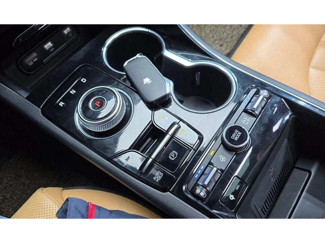 Kia K5 2.0 Signature * НАЙ-ДОБРА ЦЕНА В БЪЛГАРИЯ* - автомобили, коли, обяви за нови и употребявани 8