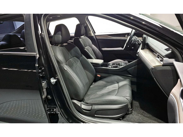 Kia K5 2.0 Noblesse * НАЙ-ДОБРА ЦЕНА В БЪЛГАРИЯ* - автомобили, коли, обяви за нови и употребявани 9