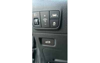 Kia K5 2.0i LPG TRENDY (ДЖОЙСТИК) НАЛИЧНА!!! - автомобили, коли, обяви за нови и употребявани 14