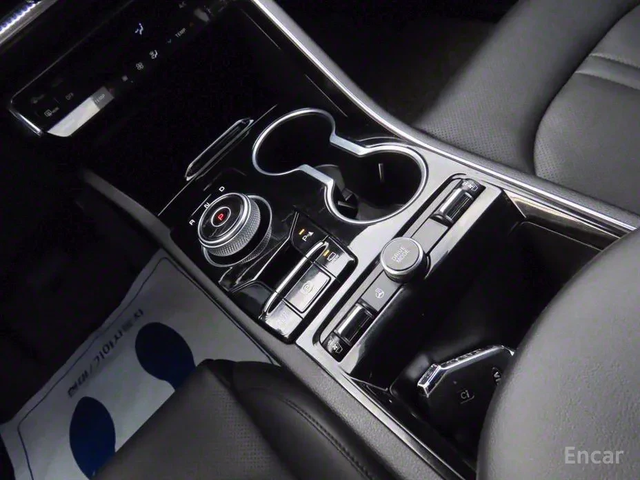 Kia K5 2.0 LPG NOBLESSE * НАЙ-ДОБРА ЦЕНА В БЪЛГАРИЯ* - автомобили, коли, обяви за нови и употребявани 8