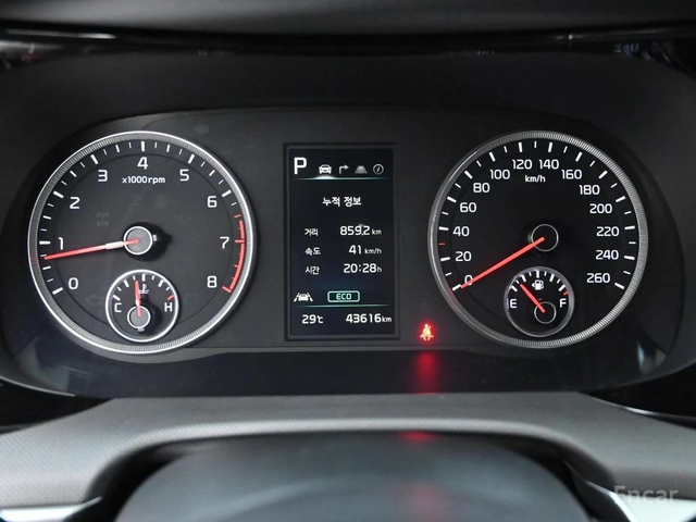 Kia K5 2.0 LPG PRESTIGE* НАЙ-ДОБРА ЦЕНА В БЪЛГАРИЯ* - автомобили, коли, обяви за нови и употребявани 5