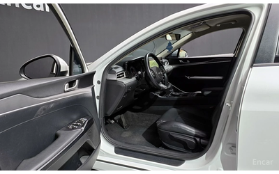 Kia K5 2.0 LPG Standard * НАЙ-ДОБРА ЦЕНА В БЪЛГАРИЯ* - автомобили, коли, обяви за нови и употребявани 7