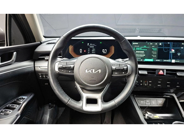 Kia K5 2.0 LPG SIGNATURE* НАЙ-ДОБРА ЦЕНА В БЪЛГАРИЯ* - автомобили, коли, обяви за нови и употребявани 12