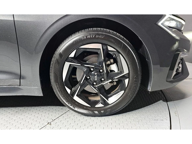 Kia K5 2.0 LPG SIGNATURE* НАЙ-ДОБРА ЦЕНА В БЪЛГАРИЯ* - автомобили, коли, обяви за нови и употребявани 4