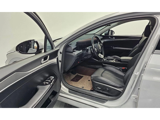 Kia K5 2.0 LPG * НАЙ-ДОБРА ЦЕНА В БЪЛГАРИЯ* - автомобили, коли, обяви за нови и употребявани 9