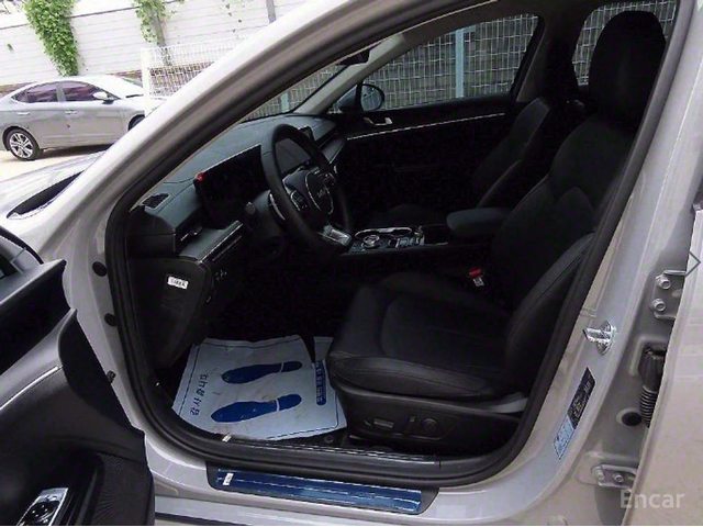 Kia K5 2.0 LPG PRESTIGE * НАЙ-ДОБРА ЦЕНА В БЪЛГАРИЯ* - автомобили, коли, обяви за нови и употребявани 3