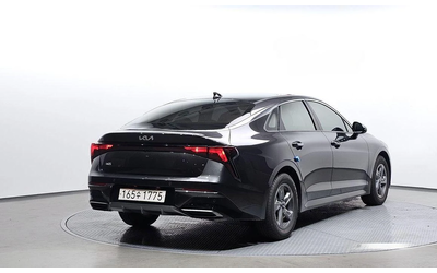kia-k5 - 1