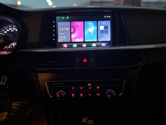 KIA K5 - автомобили, коли, обяви за нови и употребявани 11