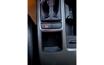 KIA K5 - автомобили, коли, обяви за нови и употребявани 18