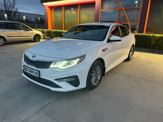 KIA K5 - автомобили, коли, обяви за нови и употребявани 21
