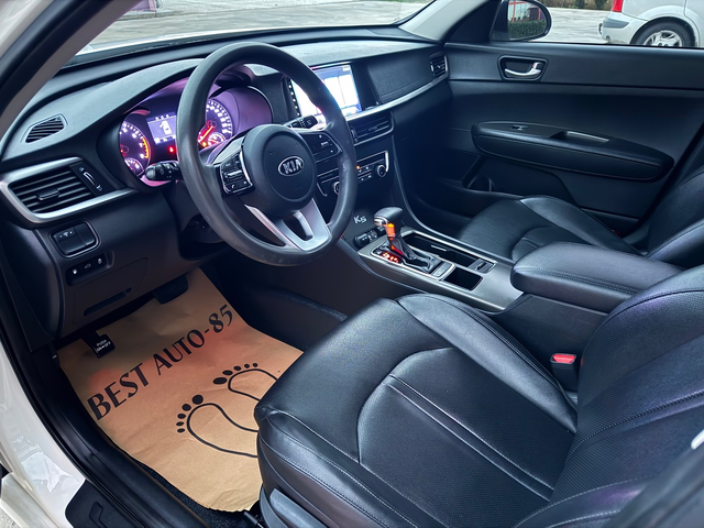 KIA K5 - автомобили, коли, обяви за нови и употребявани 8