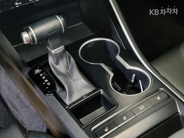 Kia K5 2.0 LPi - ФАБРИЧНО ЛИЗИНГ БЕЗ ПЪРВОНАЧАЛНА ВНОСКА - автомобили, коли, обяви за нови и употребявани 10