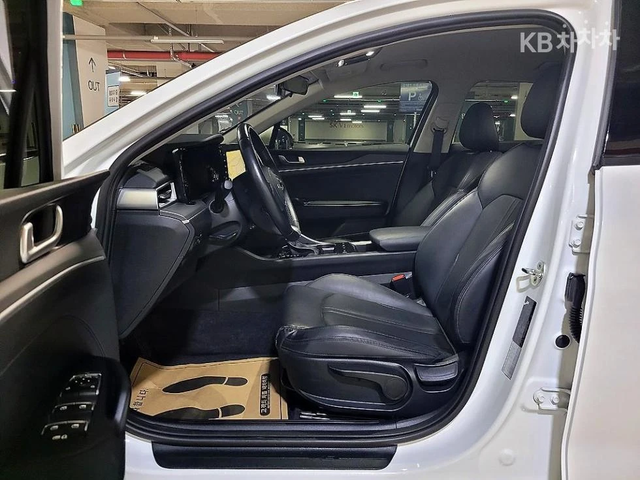 Kia K5 2.0 LPi - ФАБРИЧНО ЛИЗИНГ БЕЗ ПЪРВОНАЧАЛНА ВНОСКА - автомобили, коли, обяви за нови и употребявани 6