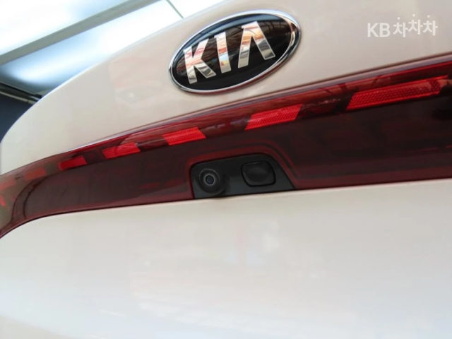 Kia K5 2.0 LPi - ФАБРИЧНО ЛИЗИНГ БЕЗ ПЪРВОНАЧАЛНА ВНОСКА - автомобили, коли, обяви за нови и употребявани 14