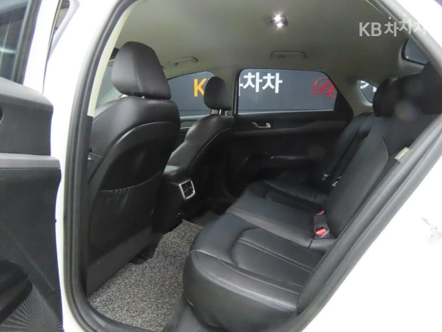 Kia K5 2.0 LPi - ФАБРИЧНО ЛИЗИНГ БЕЗ ПЪРВОНАЧАЛНА ВНОСКА - автомобили, коли, обяви за нови и употребявани 5