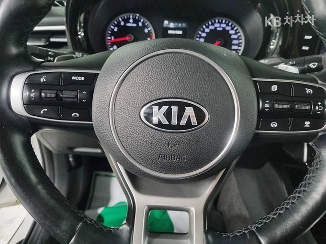 Kia K5 2.0 LPi - ФАБРИЧНО ЛИЗИНГ БЕЗ ПЪРВОНАЧАЛНА ВНОСКА - автомобили, коли, обяви за нови и употребявани 11